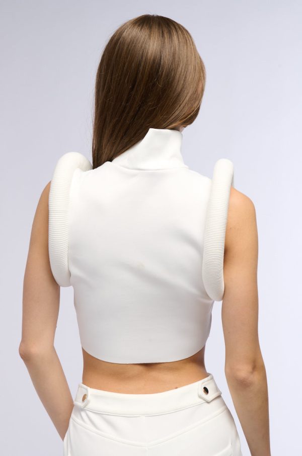 ALL ABOUT THE DETAILS TOP IN WHITE Online Sale